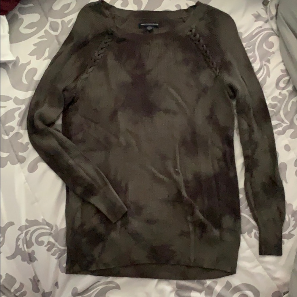 American eagle sweater